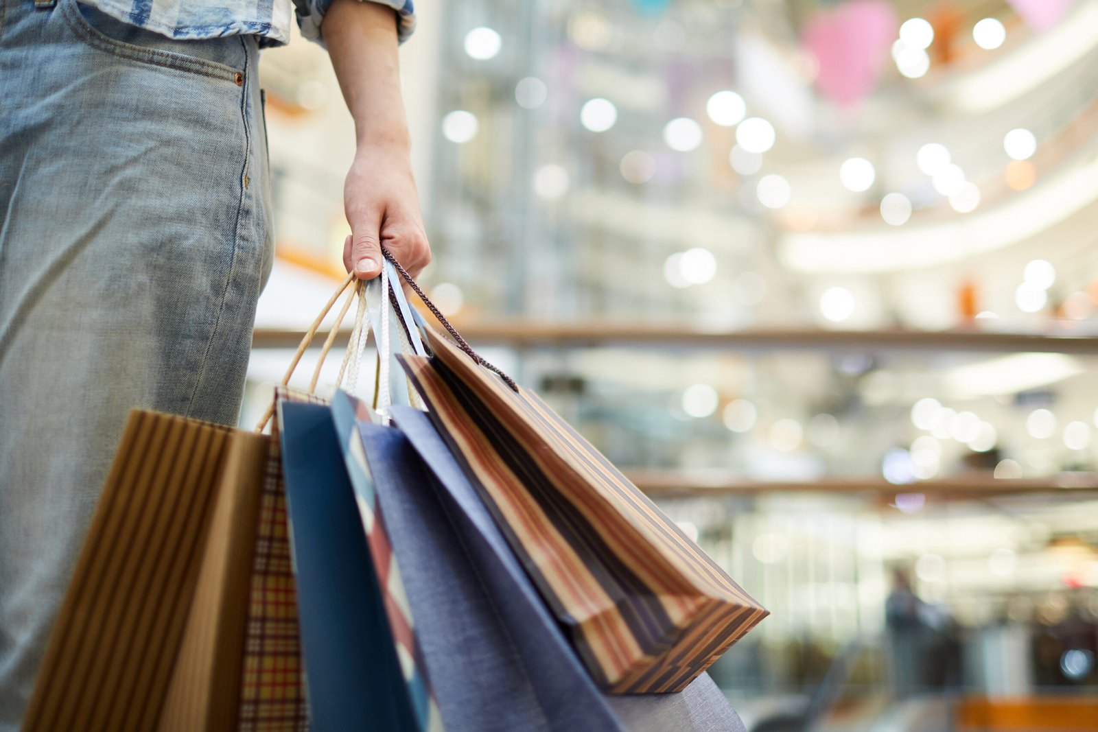 Seasonal Sales: When to Shop for Maximum Savings